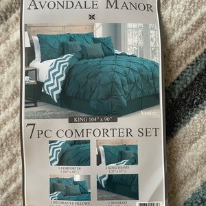 King comforter set - 7pc